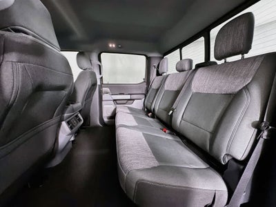 Ford Super Duty F-350 DRW Pickup XLT 2026