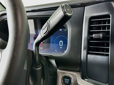 Ford Super Duty F-350 DRW Pickup XLT 2026