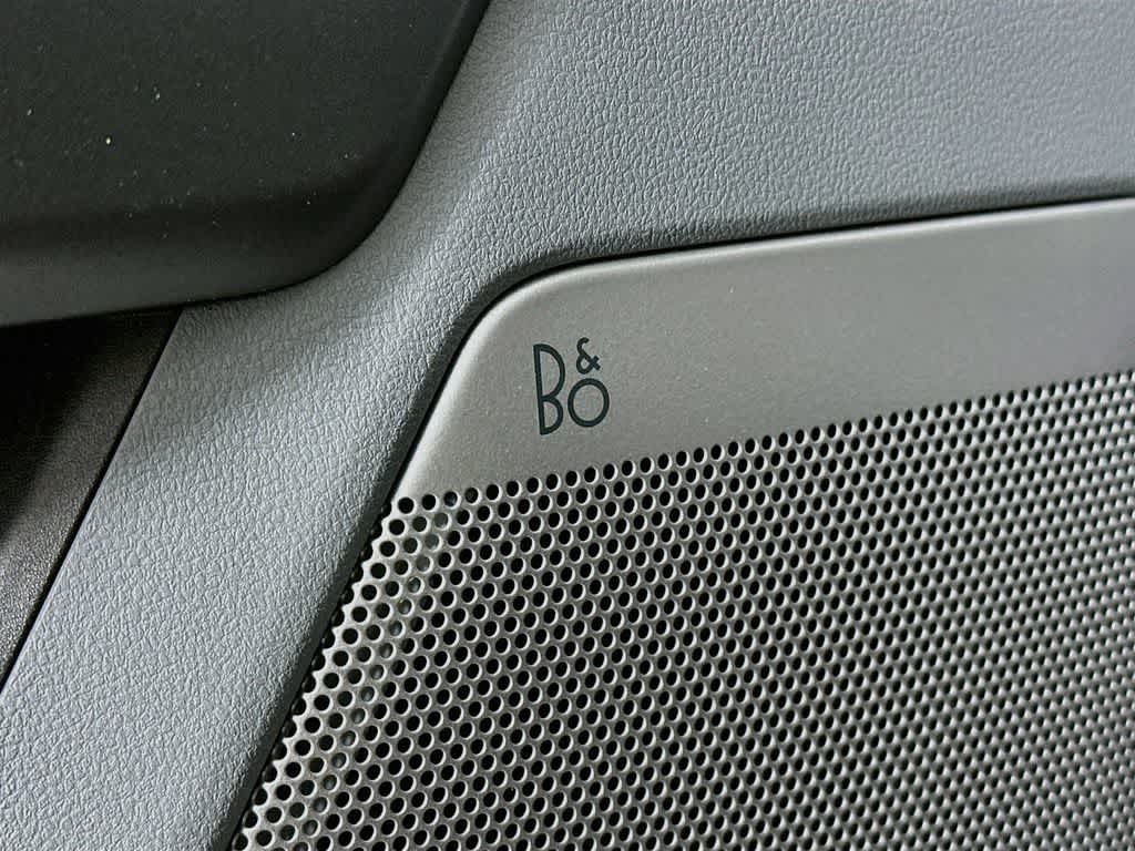 Ford Super Duty F-350 DRW Pickup XLT 2026