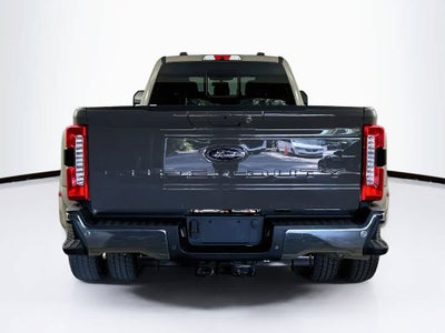Ford Super Duty F-350 DRW Pickup XLT 2026