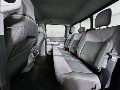 Ford Super Duty F-350 DRW Pickup XLT 2026