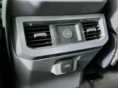 Ford Super Duty F-350 DRW Pickup XLT 2026