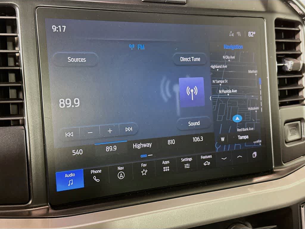 Ford Super Duty F-350 DRW Pickup XLT 2026