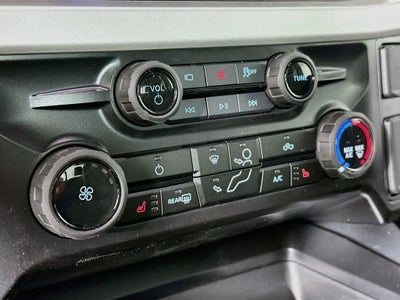 Ford Super Duty F-350 DRW Pickup XLT 2026