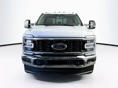 Ford Super Duty F-350 DRW Pickup XLT 2026