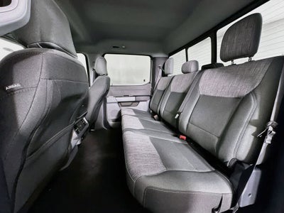 Ford Super Duty F-350 DRW Pickup XLT 2026