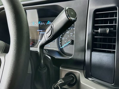 Ford Super Duty F-350 DRW Pickup XLT 2026