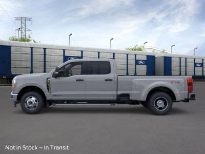 Ford Super Duty F-350 DRW Pickup XLT 2026