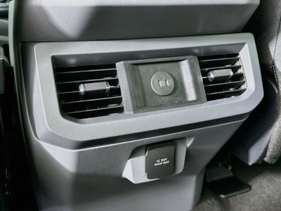 Ford Super Duty F-350 DRW Pickup XLT 2026