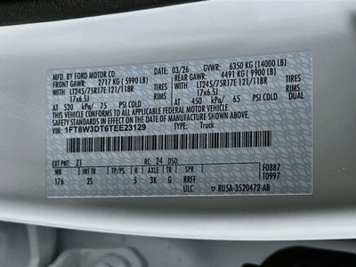 Ford Super Duty F-350 DRW Pickup XLT 2026