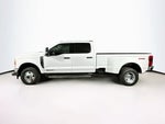 Ford Super Duty F-350 DRW Pickup XLT 2026
