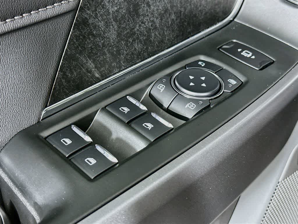 Ford Super Duty F-350 DRW Pickup XLT 2026