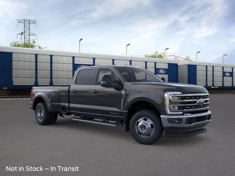 Ford Super Duty F-350 DRW Pickup XLT 2026