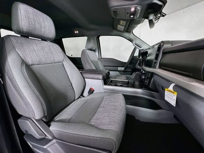 Ford Super Duty F-350 DRW Pickup XLT 2026