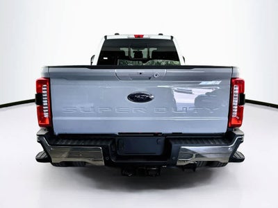 Ford Super Duty F-350 DRW Pickup XLT 2026