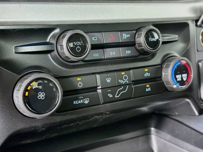 Ford Super Duty F-350 DRW Pickup XLT 2026