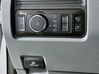 Ford Super Duty F-350 DRW Pickup XLT 2026