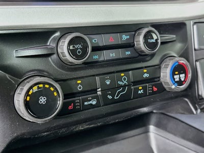 Ford Super Duty F-350 DRW Base 2026