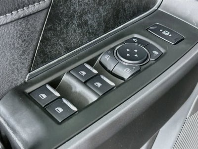 Ford Super Duty F-350 DRW Base 2026