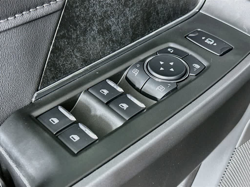 Ford Super Duty F-350 DRW Base 2026