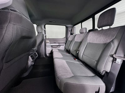 Ford Super Duty F-350 DRW Pickup XLT 2026
