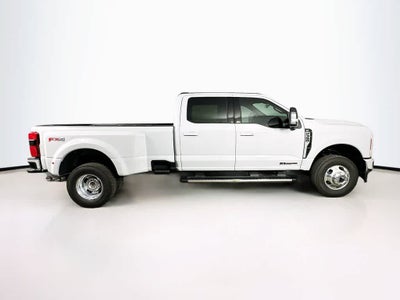 Ford Super Duty F-350 DRW Pickup XLT 2026