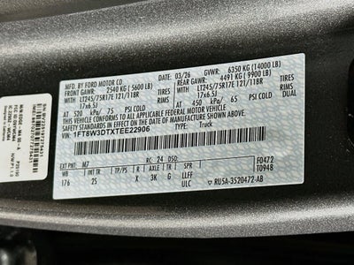 Ford Super Duty F-350 DRW Pickup XLT 2026