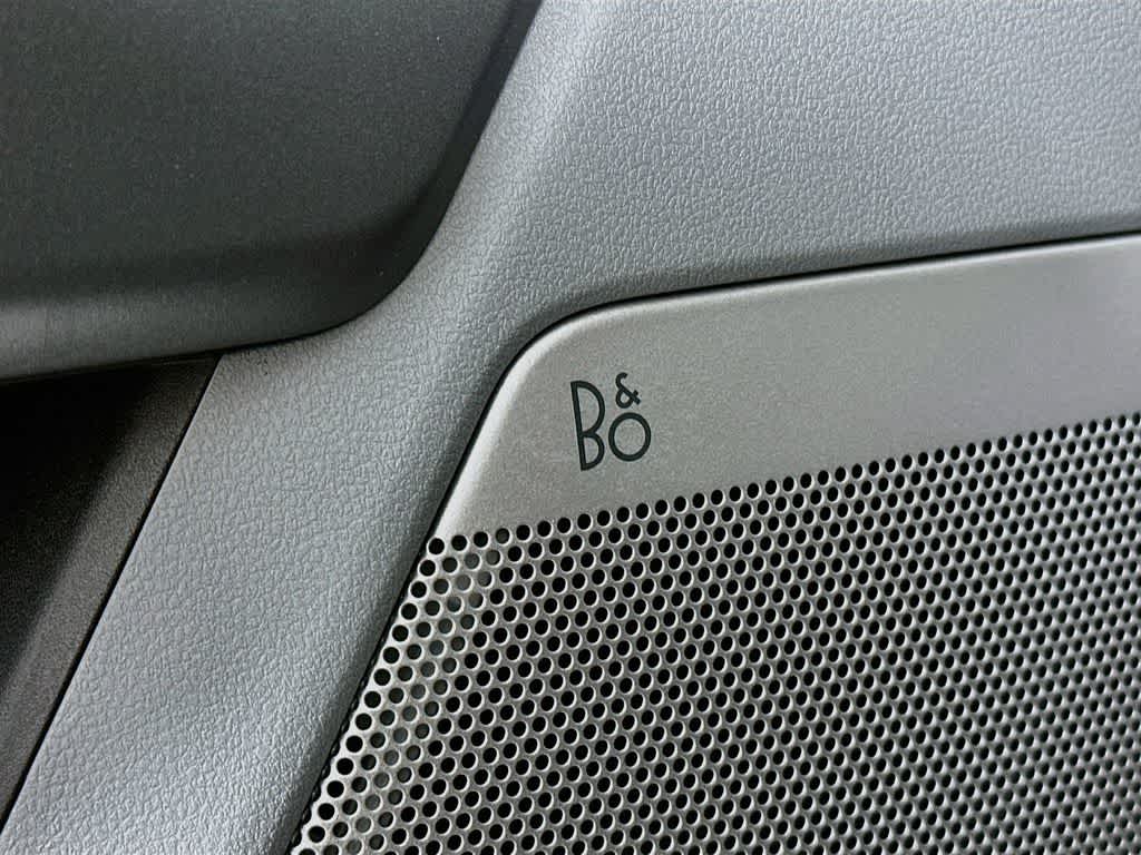 Ford Super Duty F-350 DRW Pickup XLT 2026