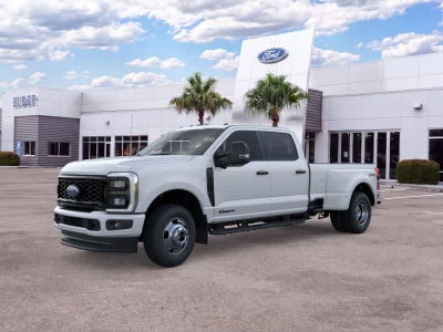 Ford Super Duty F-350 DRW Pickup XL de 2026