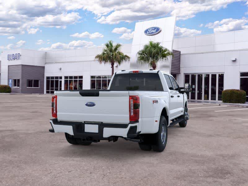 Ford Super Duty F-350 DRW Pickup XL de 2026
