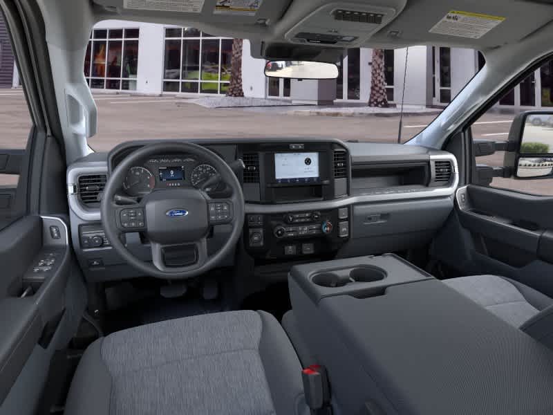 Ford Super Duty F-350 DRW Pickup XL de 2026