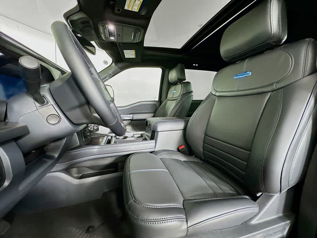 2026 Ford Super Duty F-450 DRW Platinum