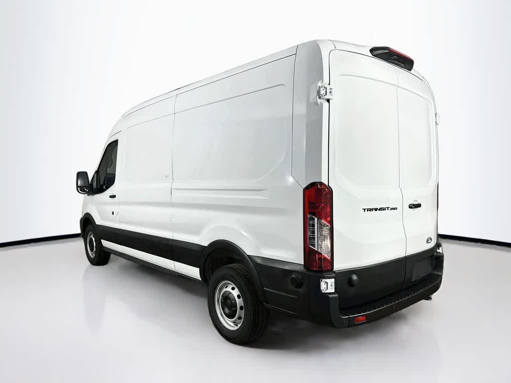 Furgoneta de carga Ford Transit 2026