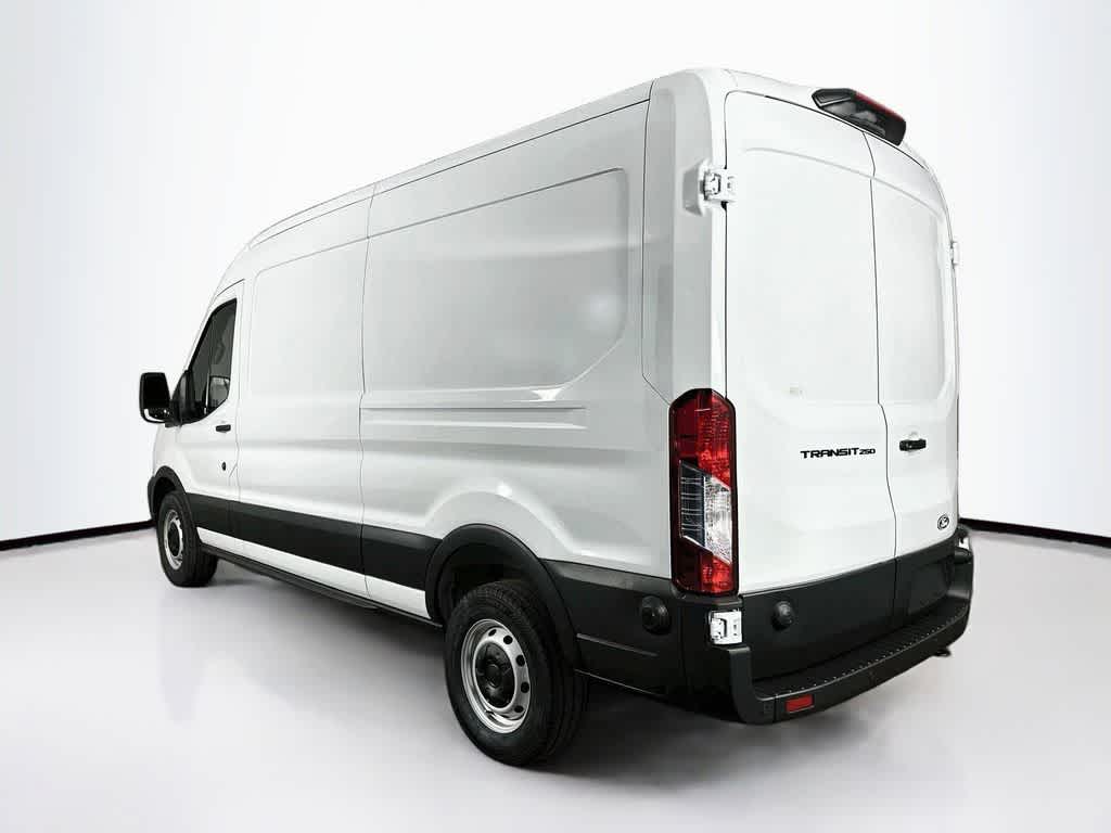Furgoneta de carga Ford Transit 2026