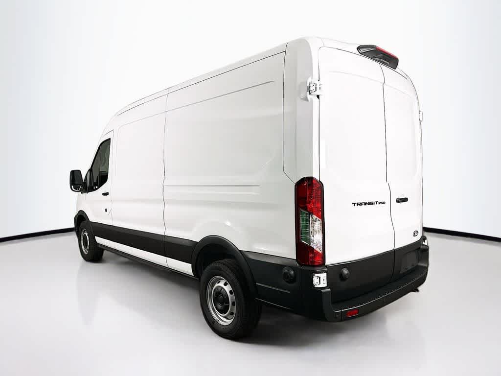 Furgoneta de carga Ford Transit 2026