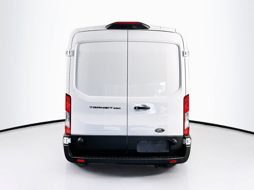 Furgoneta de carga Ford Transit 2026