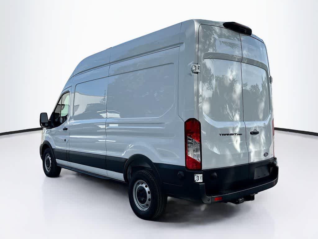 Furgoneta de carga Ford Transit 2026