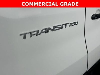 2025 Ford Transit Furgón de Carga