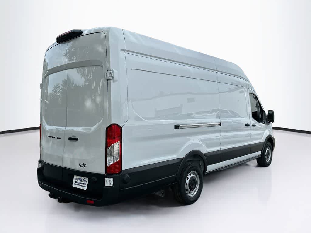 Furgoneta de carga Ford Transit 2026