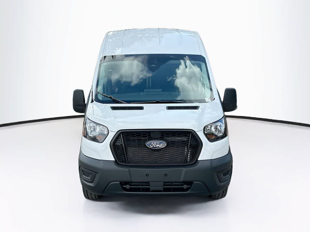 Furgoneta de carga Ford Transit 2026