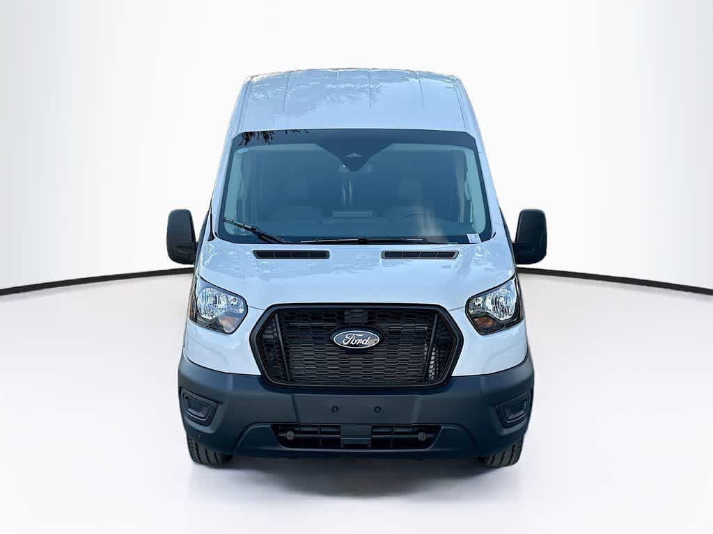 Furgoneta de carga Ford Transit 2026