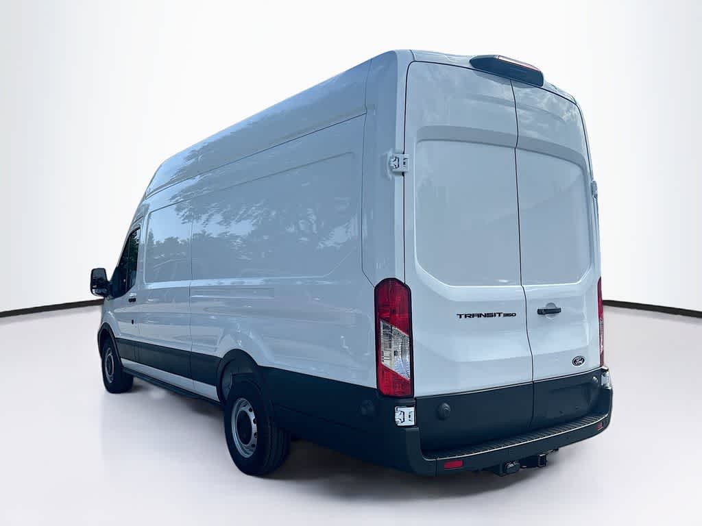 Furgoneta de carga Ford Transit 2026