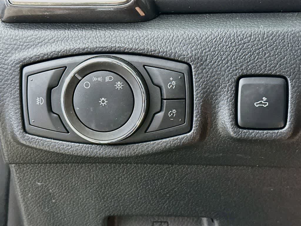 Ford Ranger LARIAT 2021