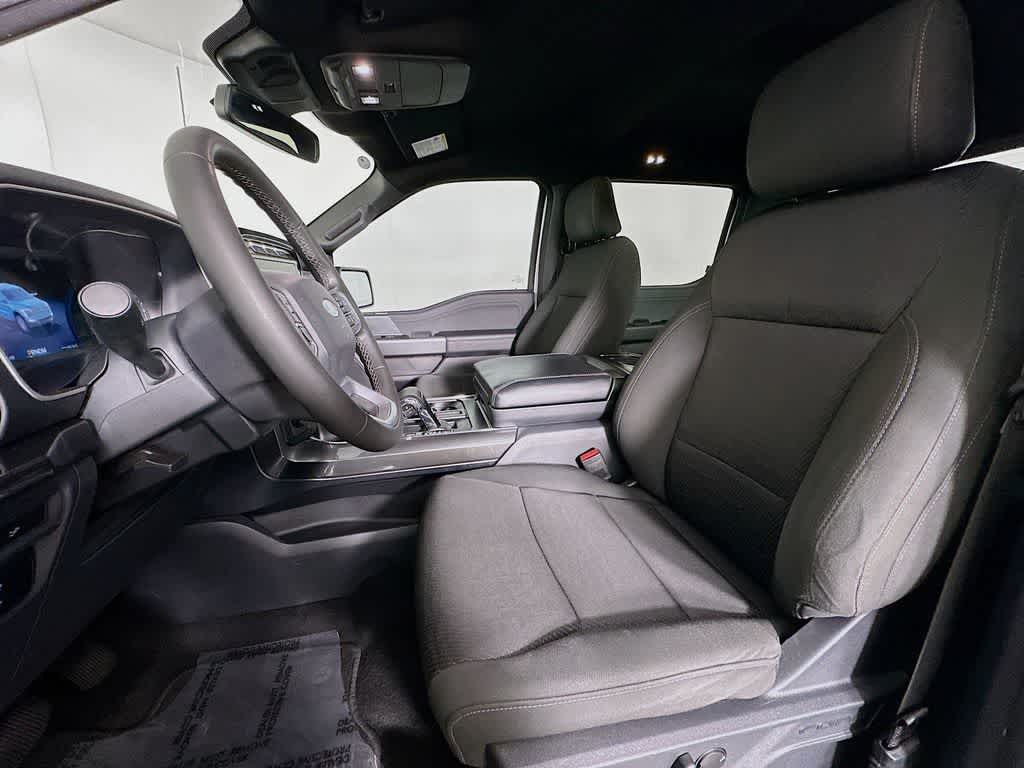 2023 Ford F-150 Base