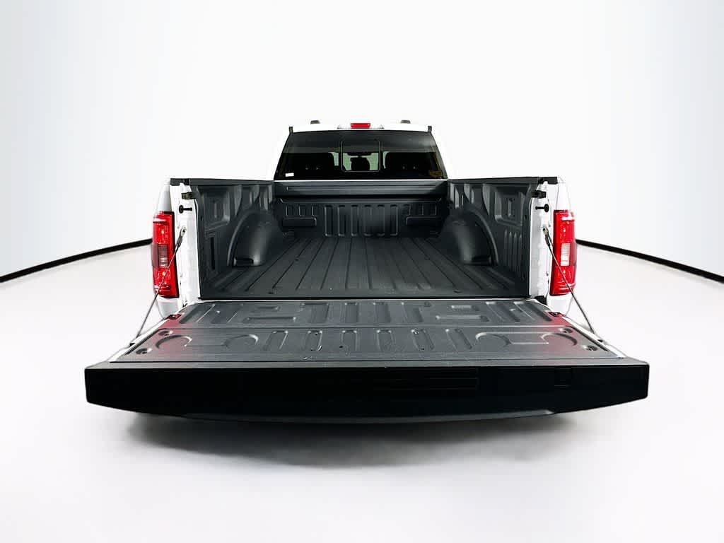 2023 Ford F-150 Base
