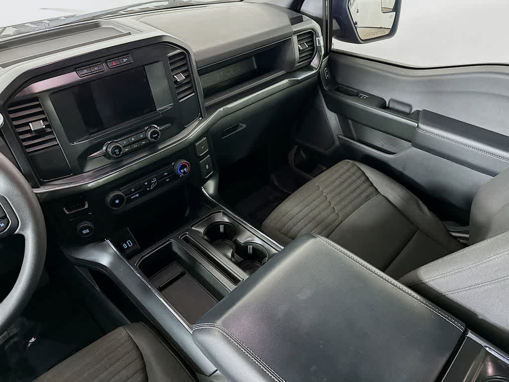 2022 Ford F-150 Base