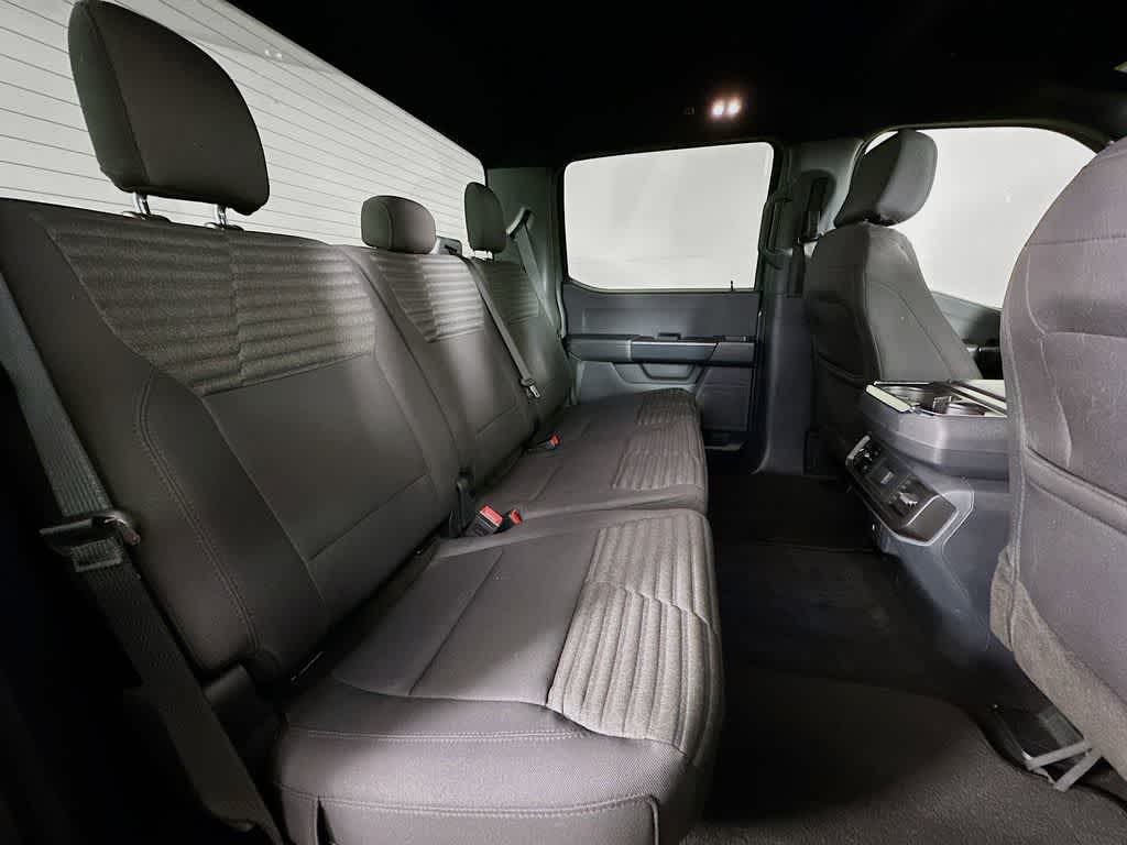 2022 Ford F-150 Base