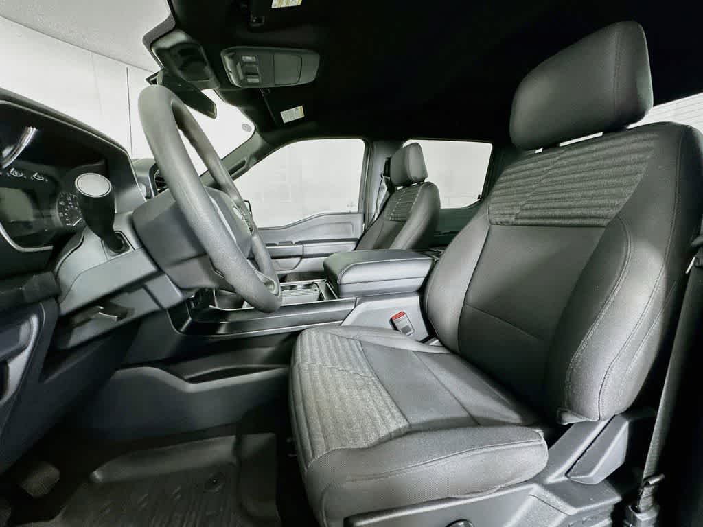 2023 Ford F-150 Base