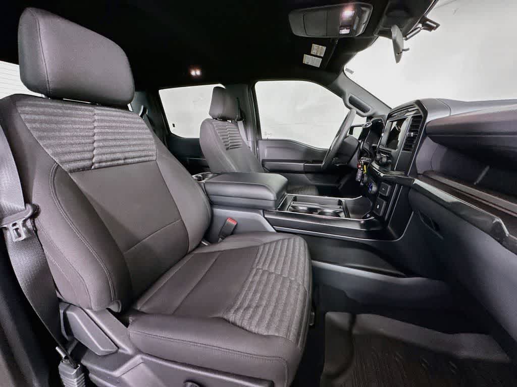 2023 Ford F-150 Base