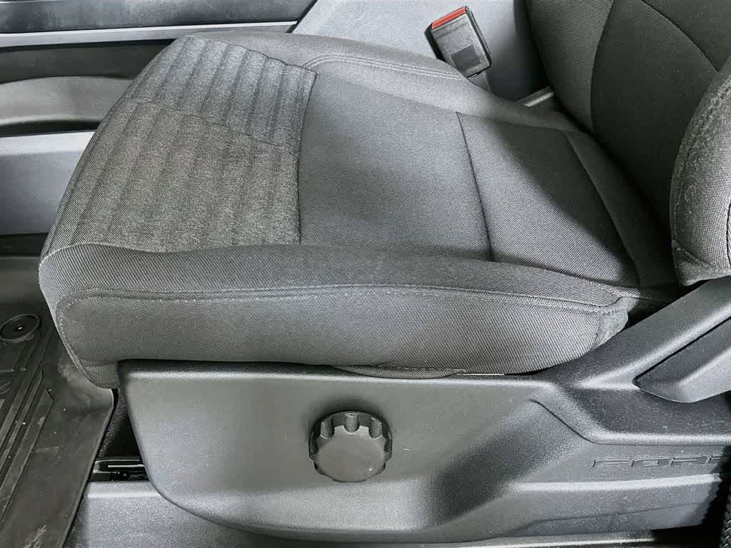 2023 Ford F-150 Base